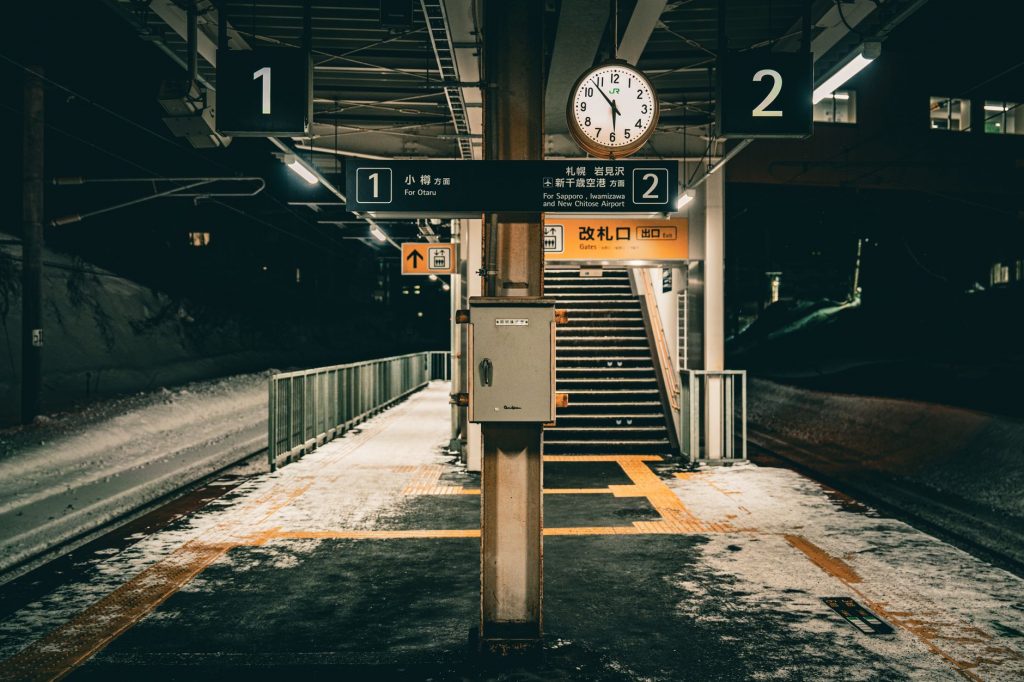 「何十時間パック」を勧める探偵に依頼してはいけない理由
